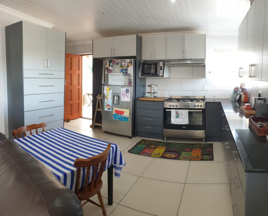 To Let 3 Bedroom Property for Rent in Seemeeu Park Western Cape